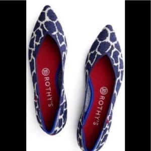 SOLD******Indigo Giraffe 7.5